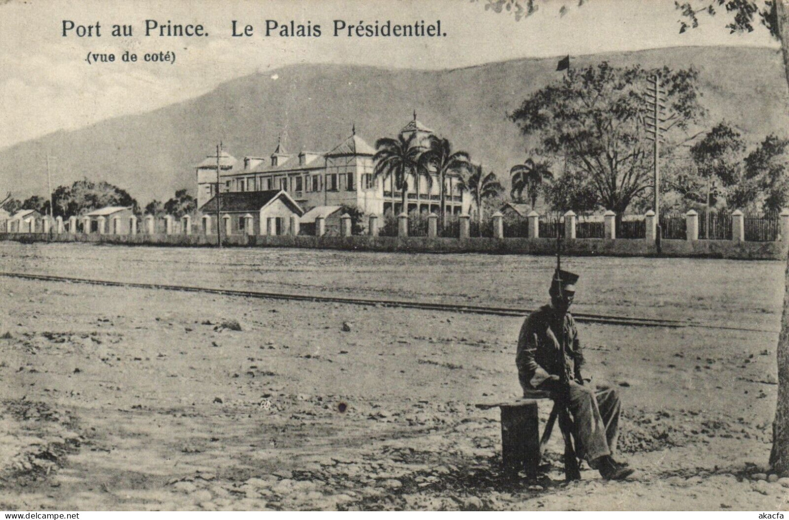 PC HAITI CARIBBEAN PORT-au-PRINCE PALAIS PRESIDENTIEL Vintage Postcard (b52100) - Haïti