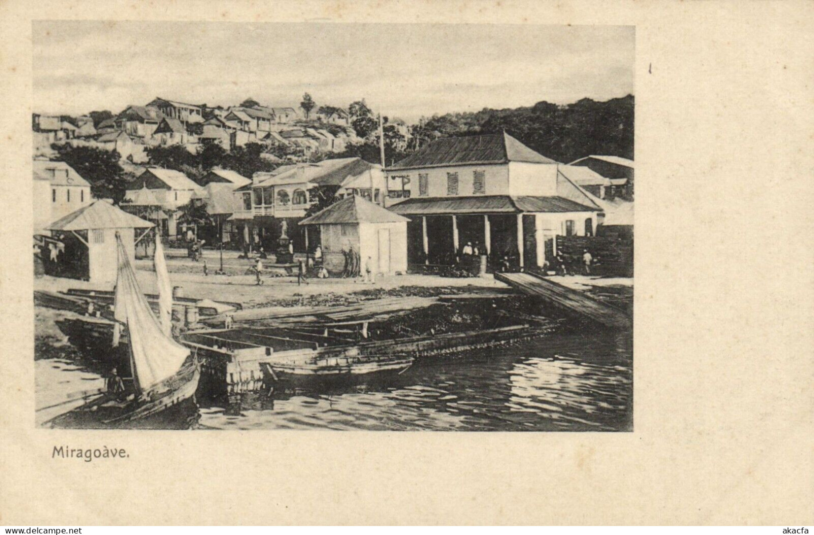 PC HAITI CARIBBEAN MIRAGOAVE TOWN SCENE Vintage Postcard (b52072) - Haiti