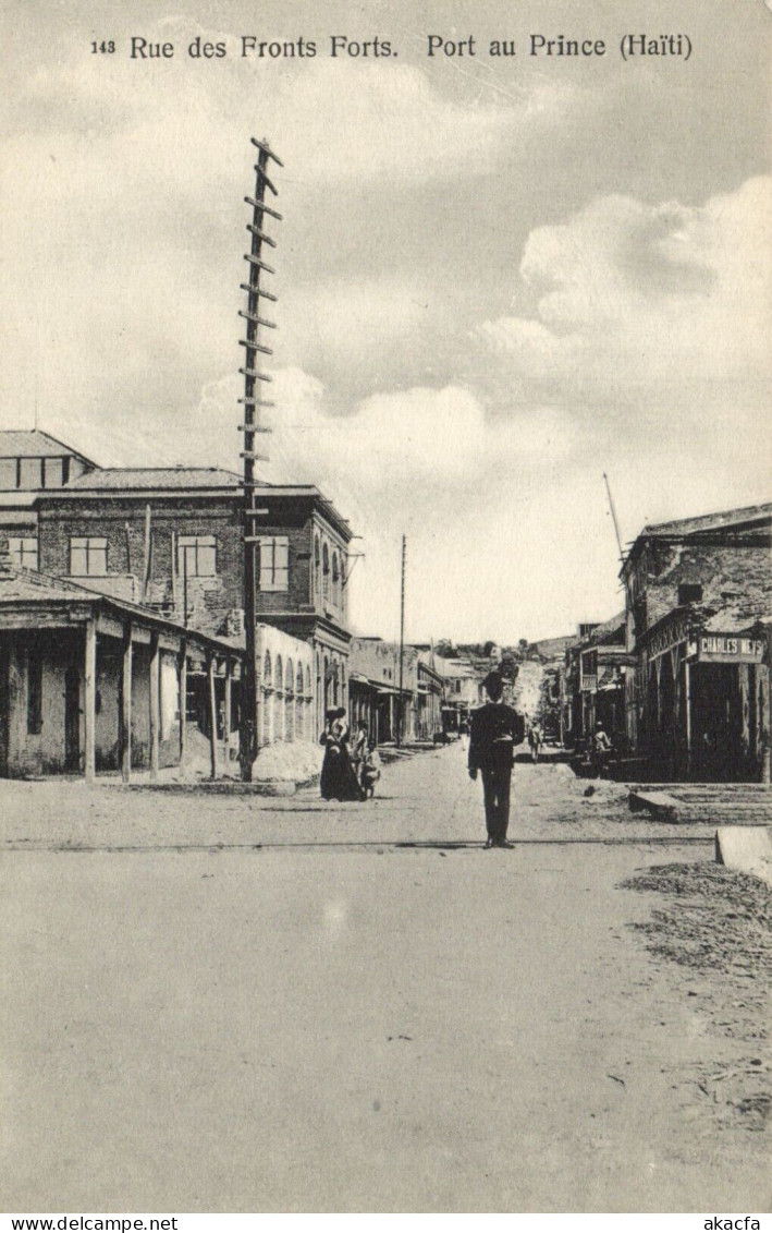 PC HAITI CARIBBEAN PORT-au-PRINCE RUE DES FRONTS FORTS Vintage Postcard (b52061) - Haïti