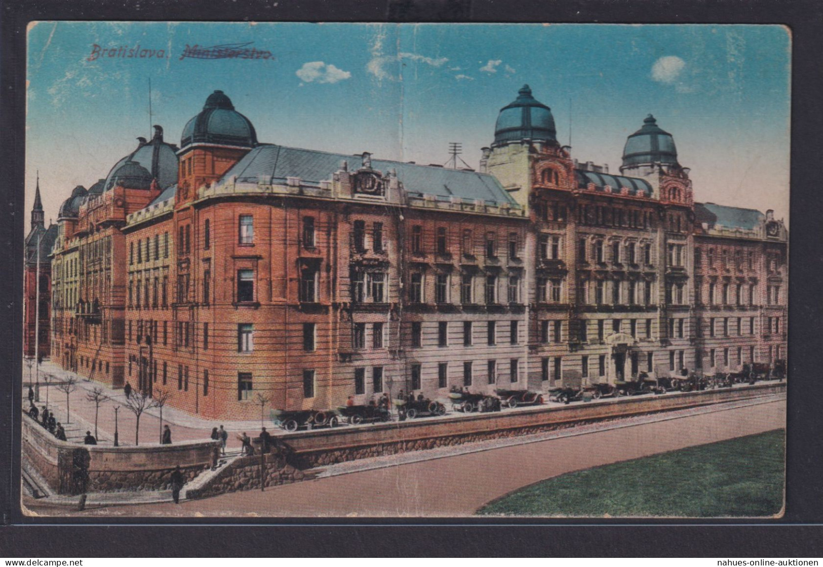Ansichtskarte Bratislava Slowakei Regierungsgebäude Oldtimer Nach Pelhrimov - Slovaquie