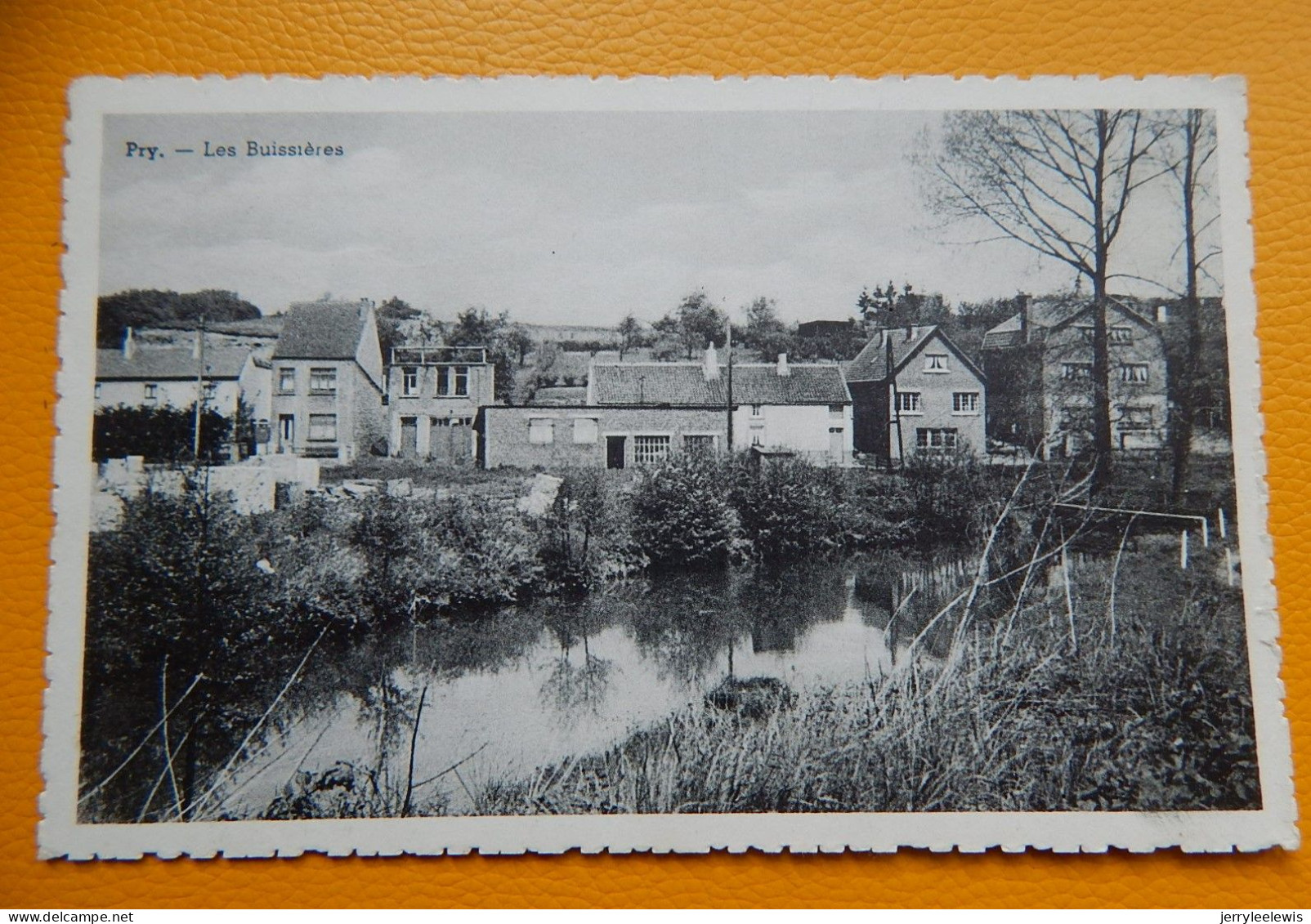 PRY (Walcourt)   -  Les Buissières - Walcourt