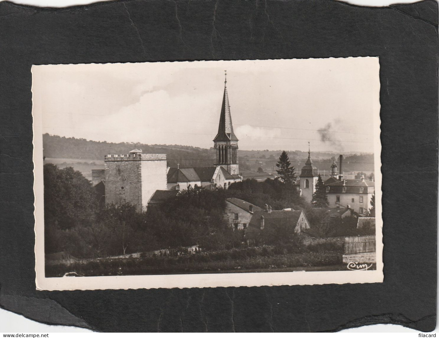 127815           Francia,    Hericourt,   Les  Eglises  Et  Le  Chateau,   NV - Héricourt