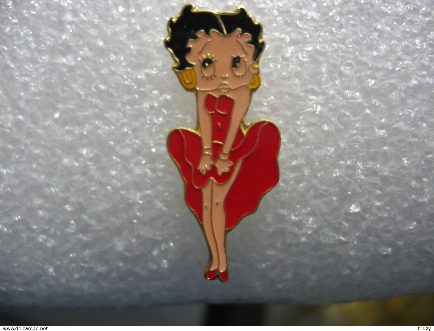 Pin's Pin-up, Betty Boop En Robe Rouge - Pin-ups