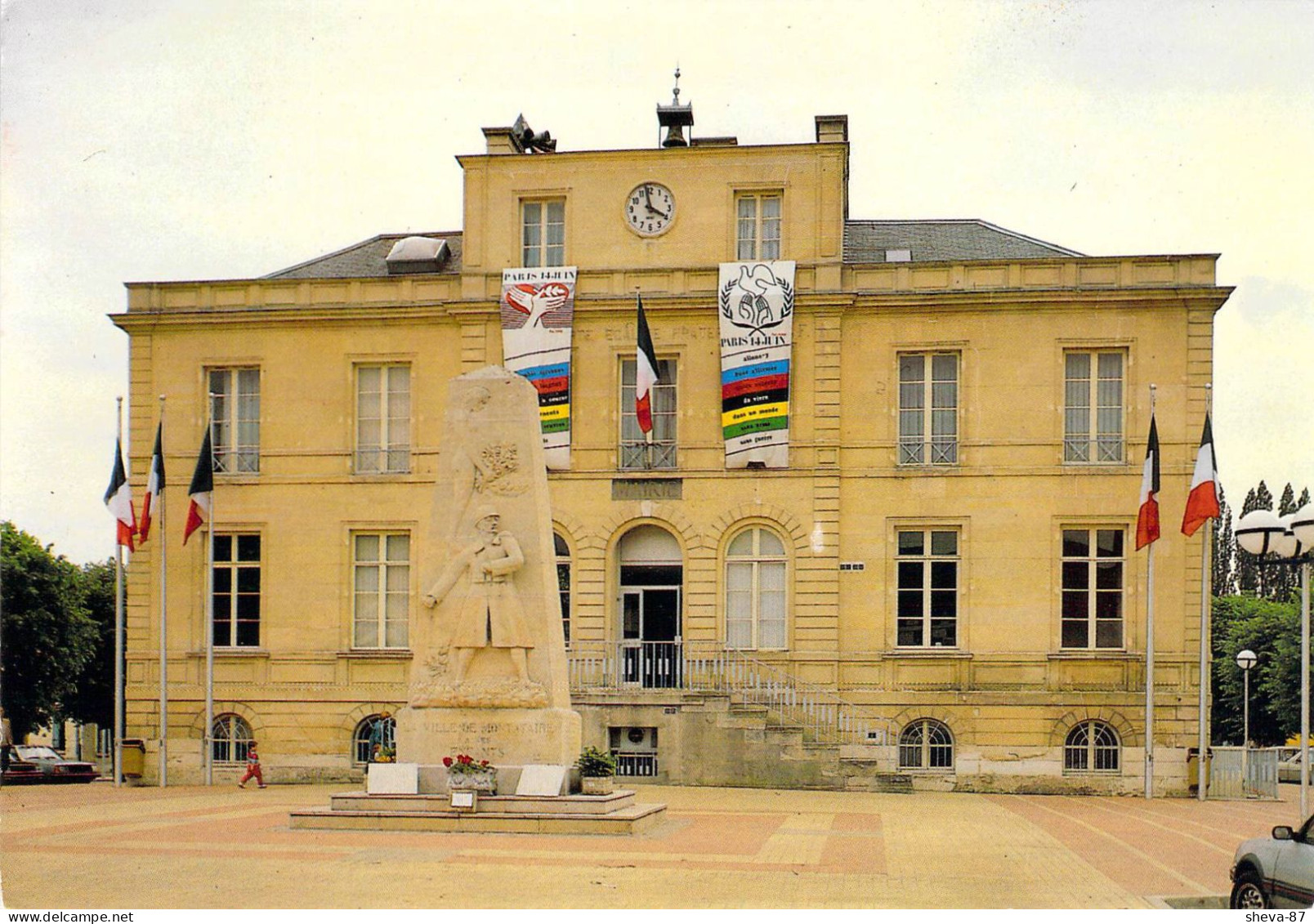 60 - Montataire - L'Hôtel De Ville - Montataire
