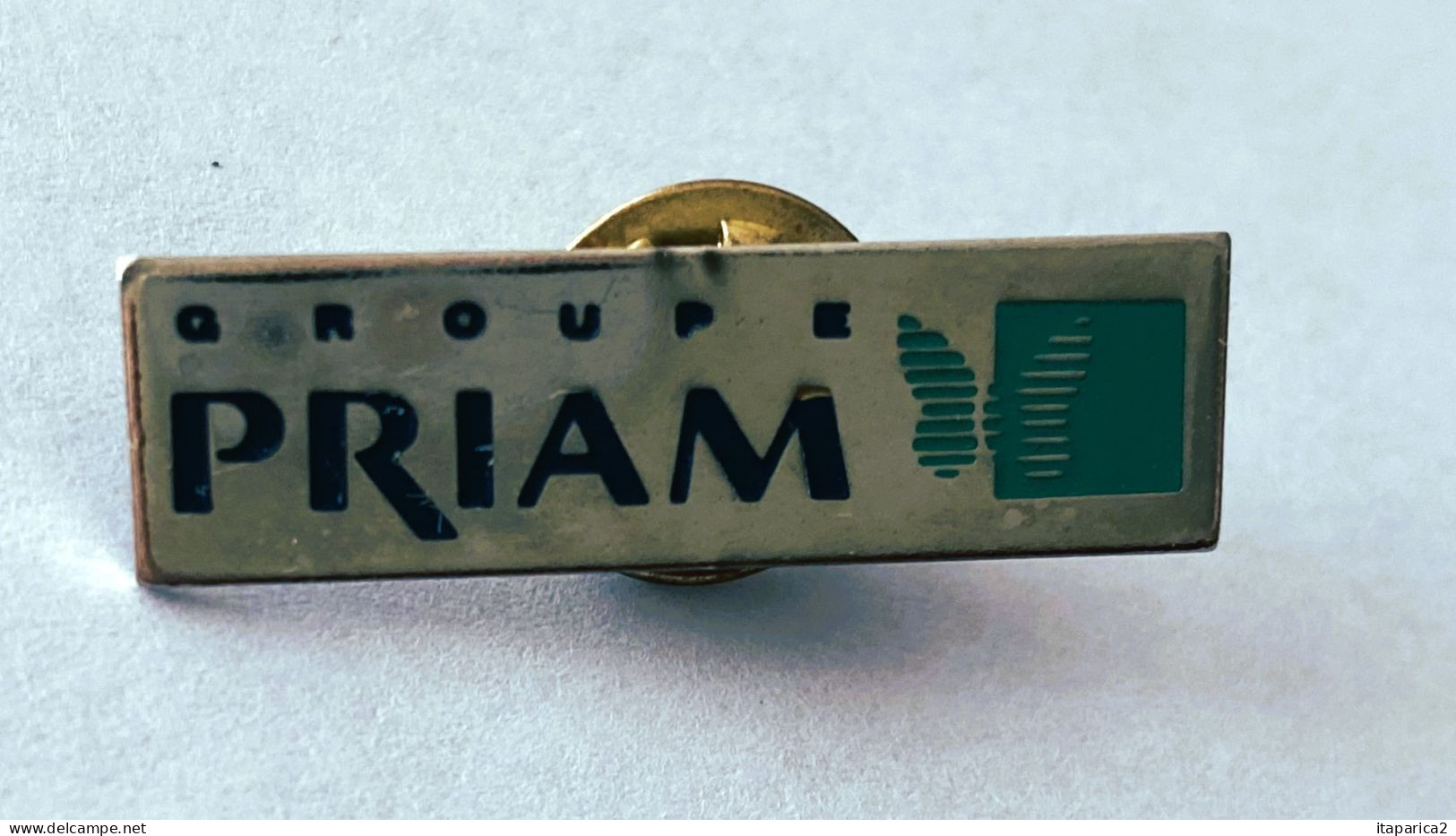 PINS MEDICAL  Laboratoire  GROUPE PRIAM  / Papillon / 33NAT - Médical