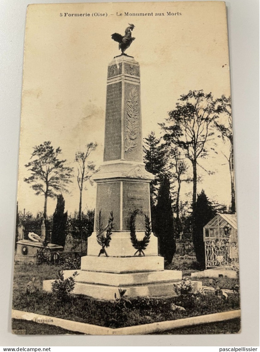 CPA - 60 - FORMERIE - Monument Aux Morts - Formerie