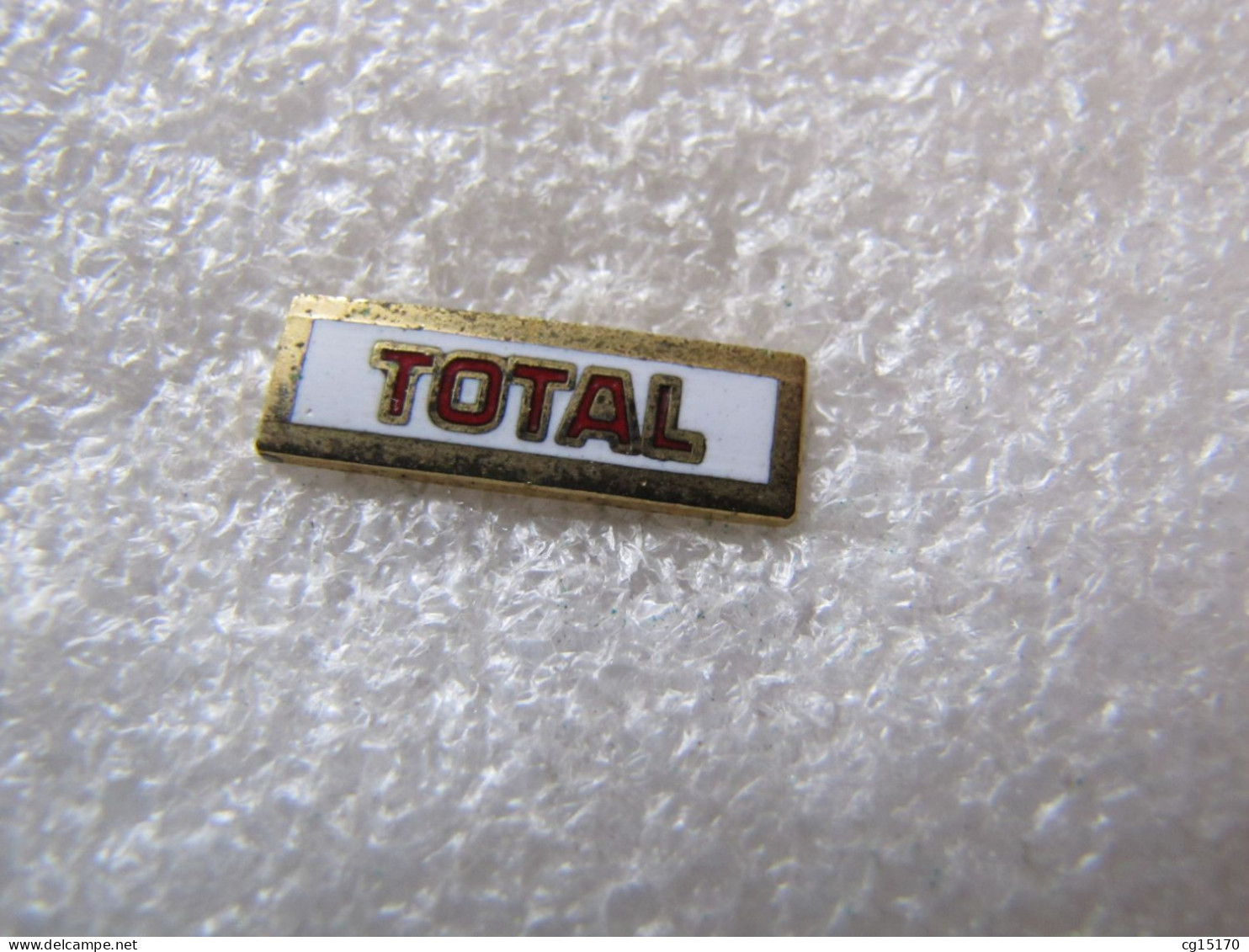 PIN'S  LOGO    TOTAL  Email Grand Feu - Fuels