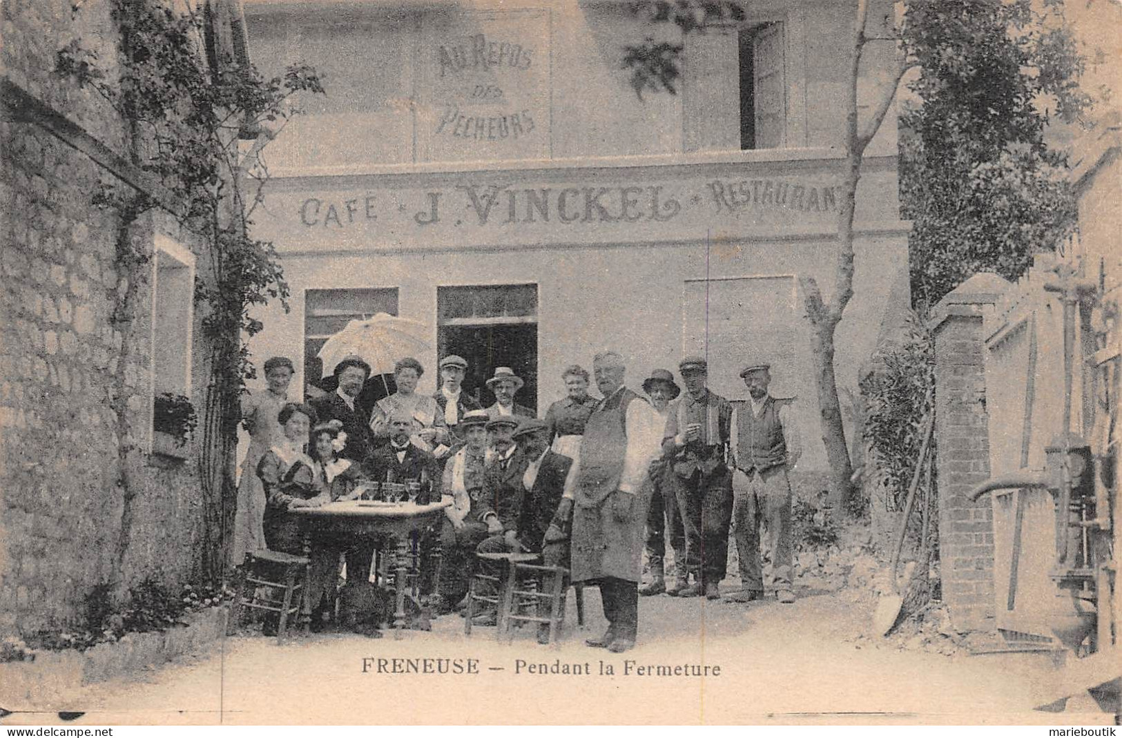Freneuse – Café Vinckel- Pendant La Fermeture  - Freneuse
