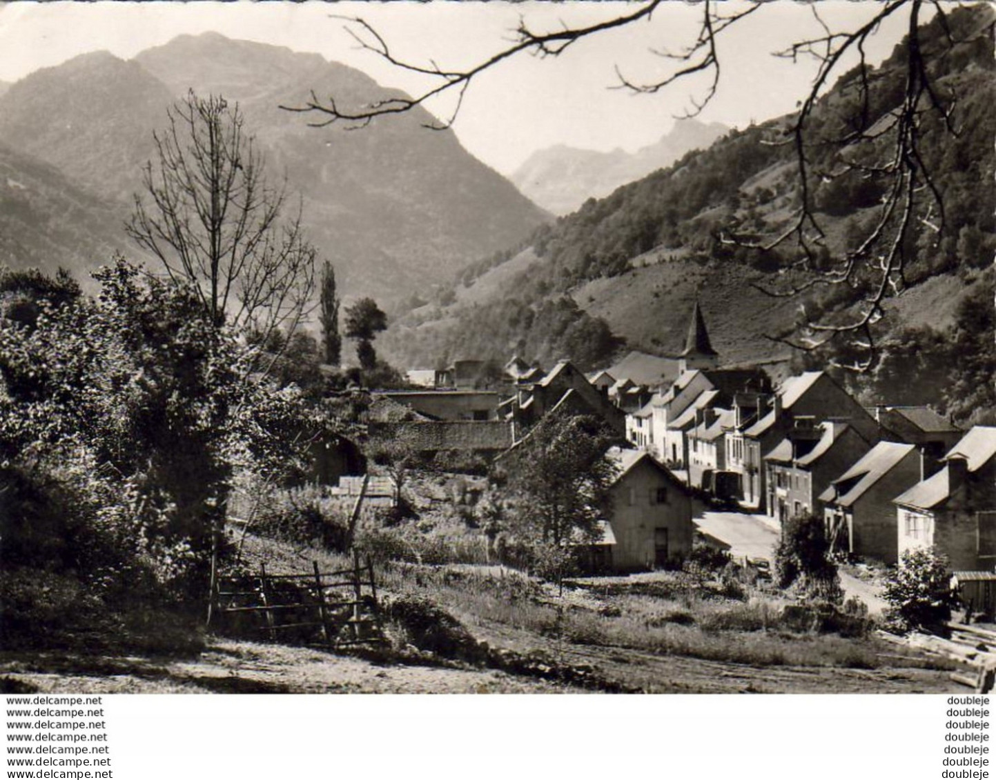 D64  URDOS  Vue Générale- Au Fond: Le Massif D'Aspe  ..... - Col Du Somport