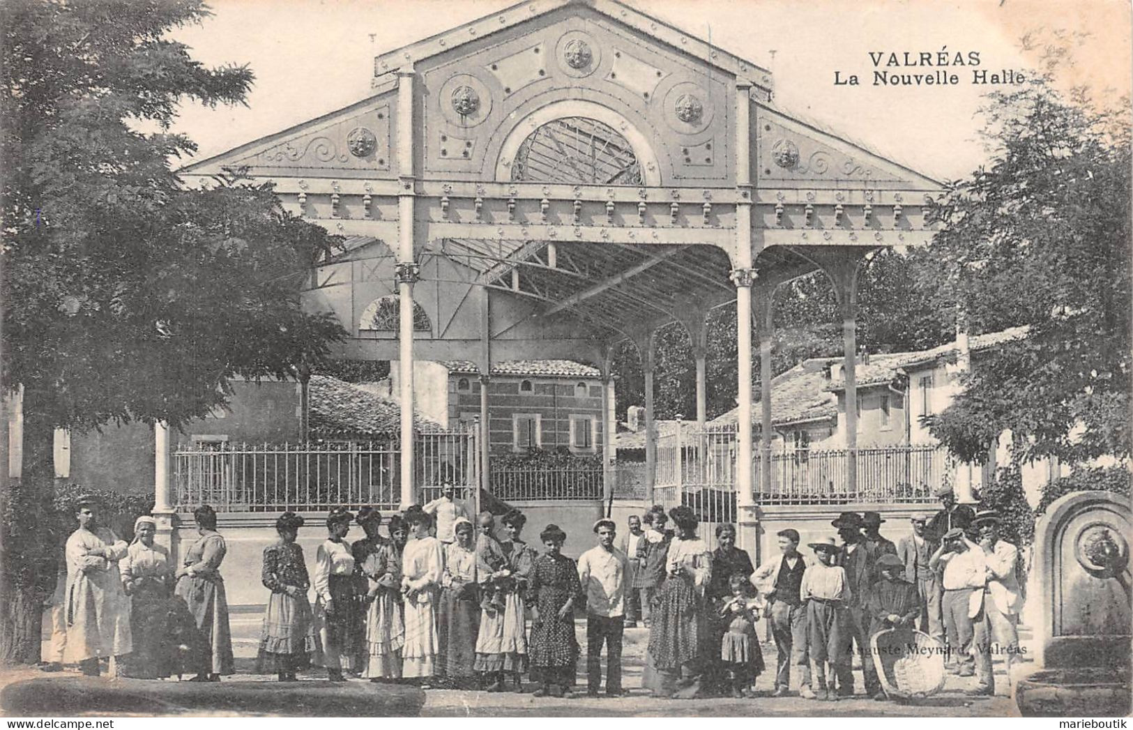 Valréas – La Nouvelle Halle  - Valreas