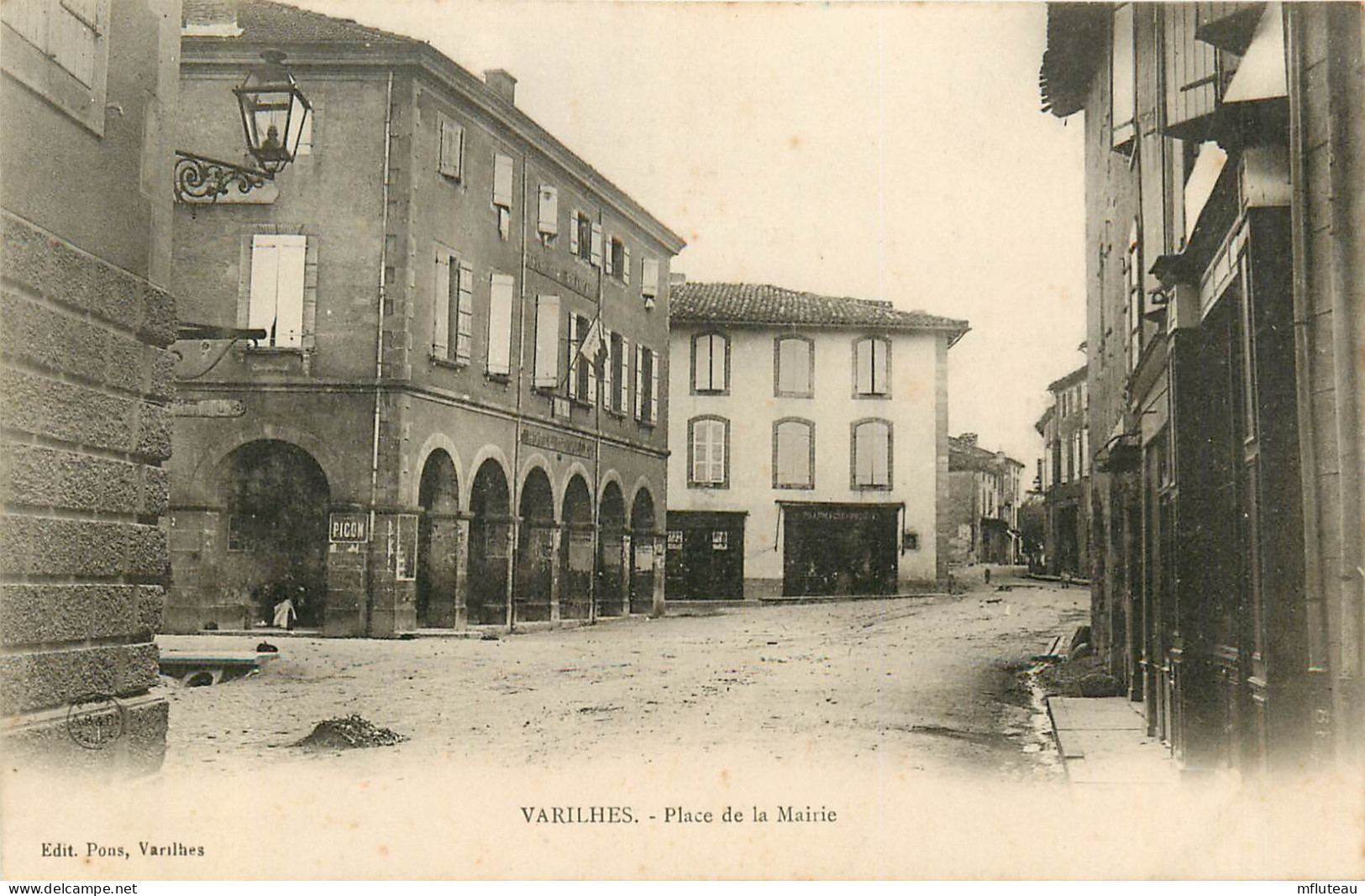 09* VARILHES Place De La Mairie      RL19,1383 - Varilhes