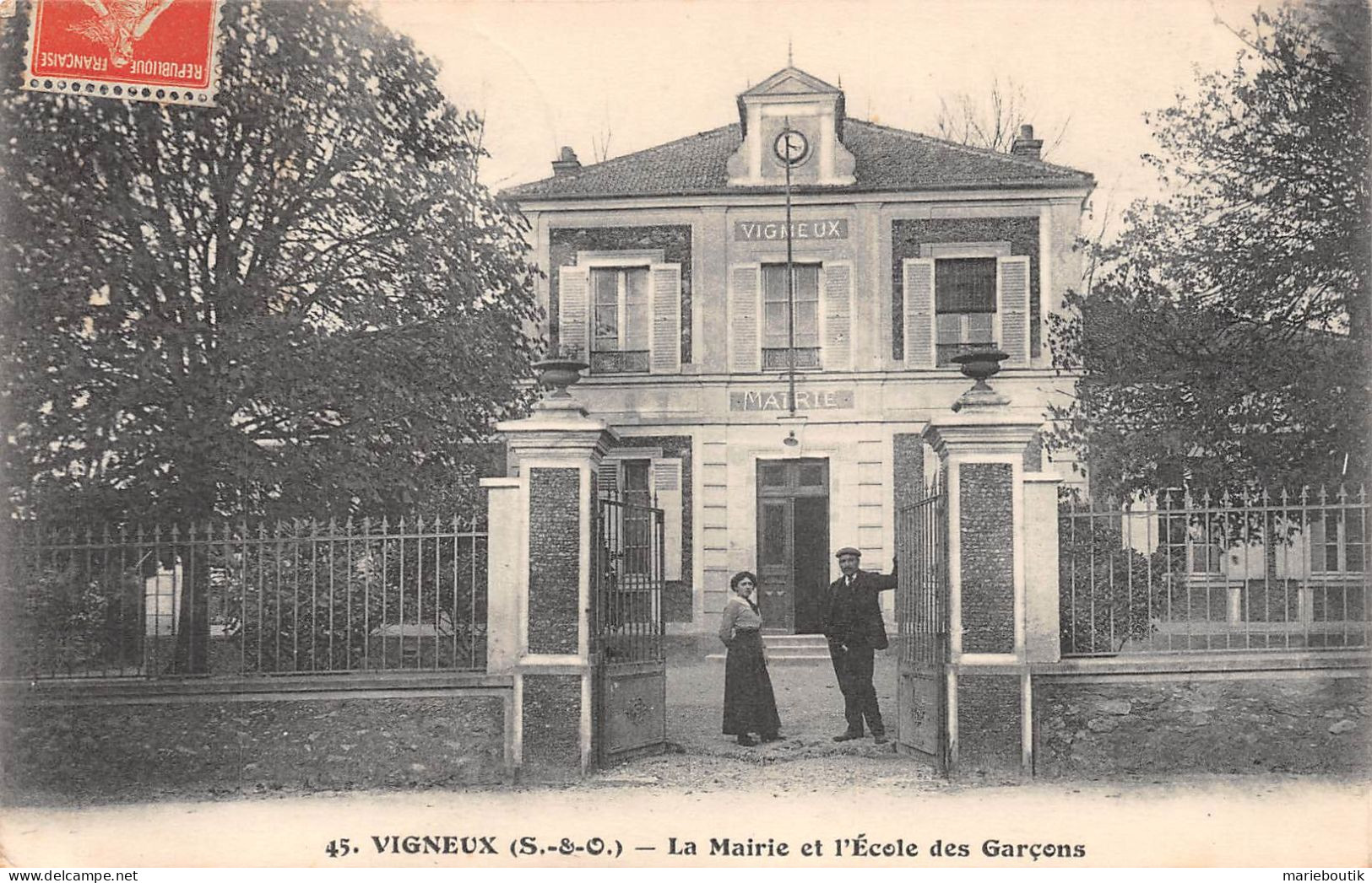 Vigneux Sur Seine – La Mairie Et L’École Des Garçons  - Vigneux Sur Seine