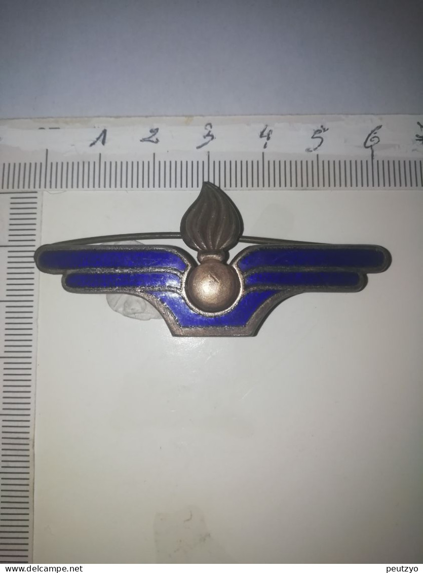 Insigne Barette Broche Militaire Matériel Armée De Terre - Francia