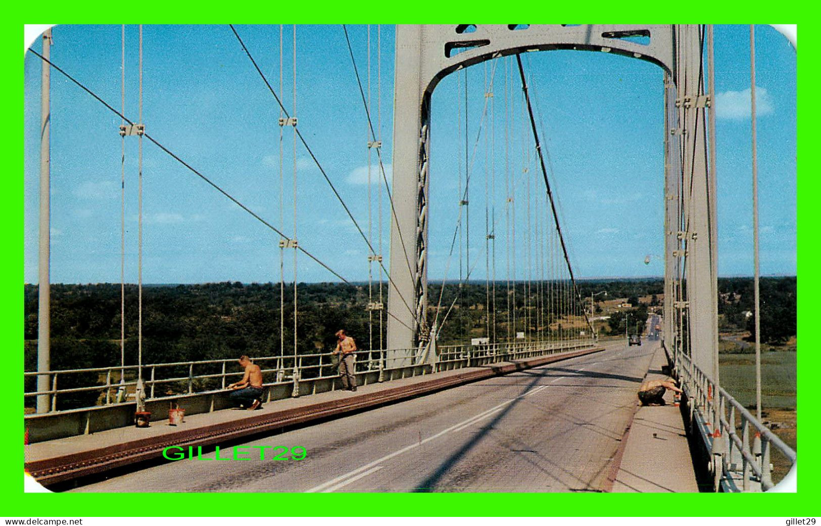 THOUSAND ISLANDS, ONTARIO - THE THOUSAND ISLANDS INTERNATIONAL BRIDGE - ANIMATED WITH PEOPLES - DEXTER PRESS - - Thousand Islands