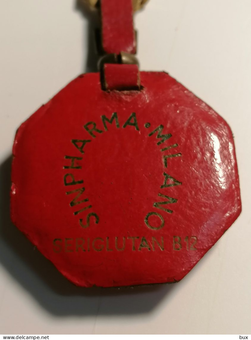 CROCE ROSSA PORCELLANATA ORDINE DEI MEDICI DELLA PROVINCIA SINPHARMA MILANO   PUBBLICITA PORTACHIAVI   PORTE-CLEFS - Croix-Rouge