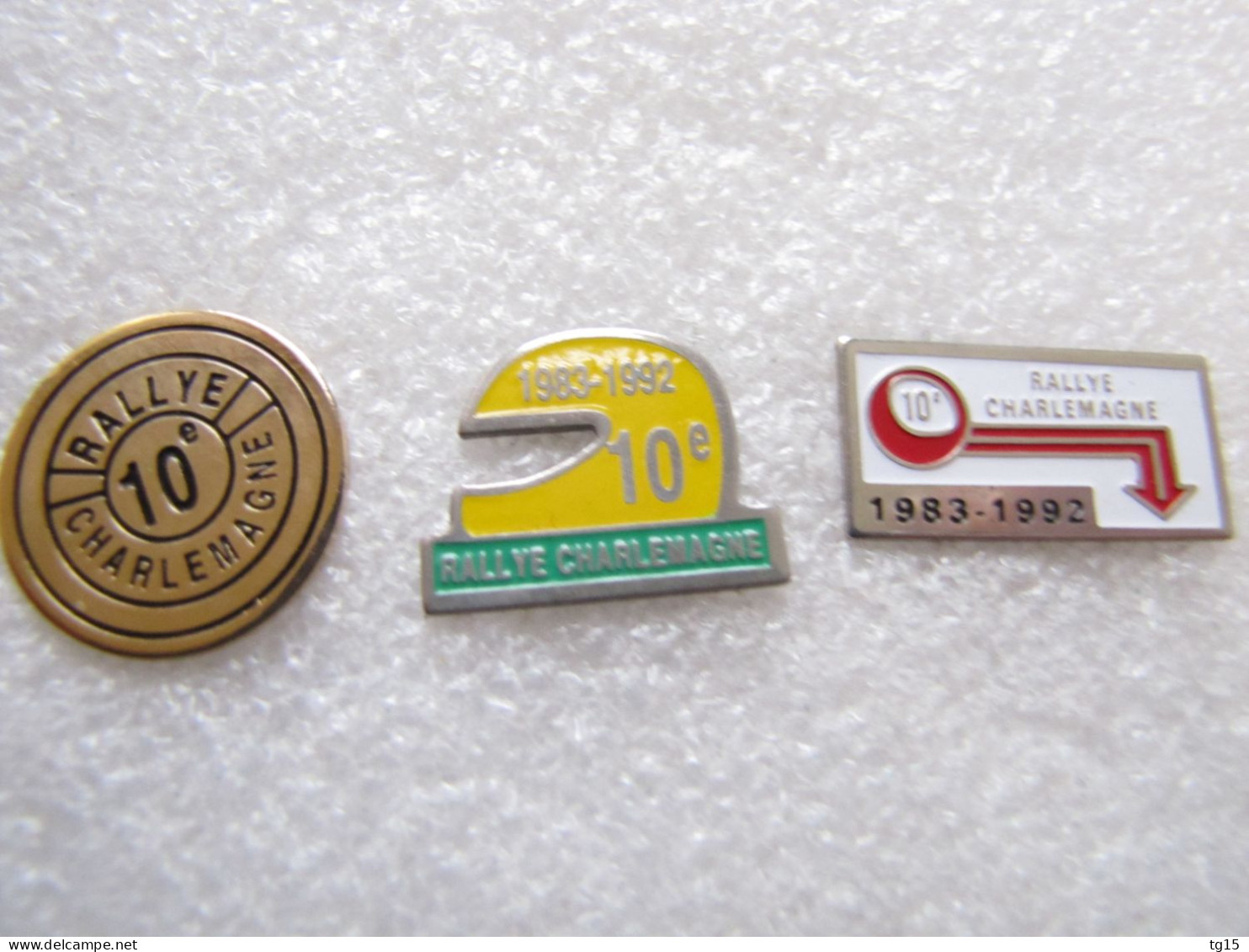 PIN'S   LOT  3    RALLYE  CHARLEMAGNE  1992 - Rallye