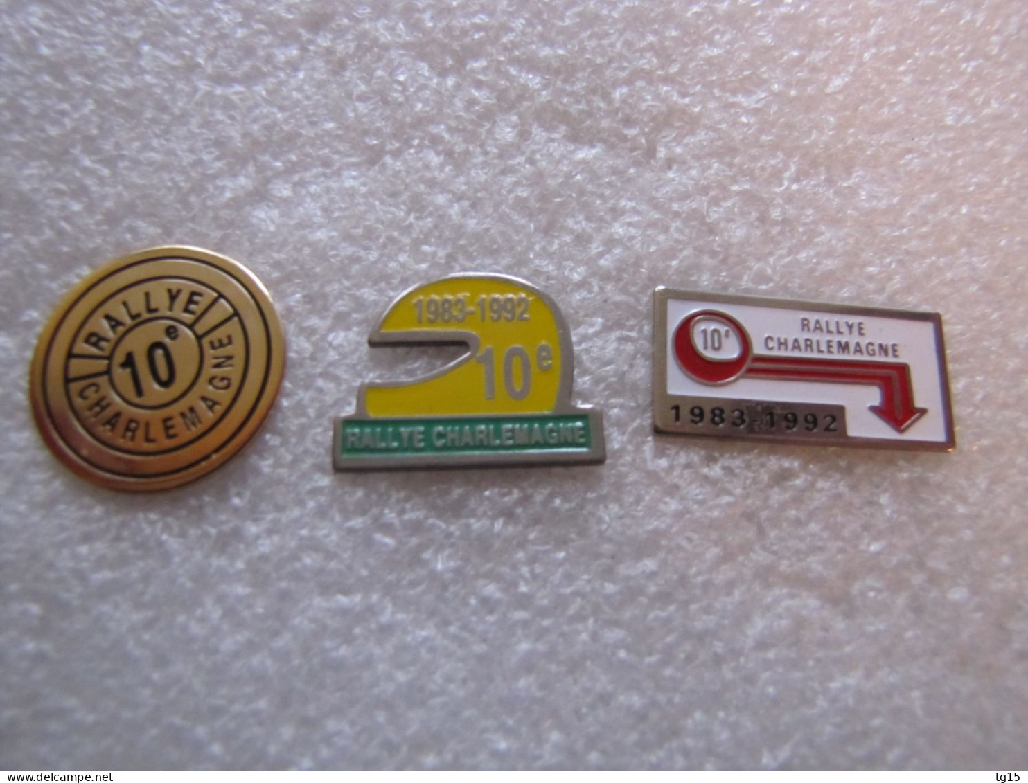 PIN'S   LOT  3    RALLYE  CHARLEMAGNE  1992 - Rallye