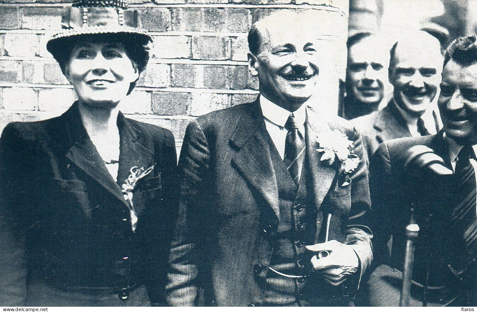 "Election Victory, 26th July, 1945" Clement Attlee, Transport House, Labour Party [CPM Nostalgia Postcard Reproduction] - Partis Politiques & élections