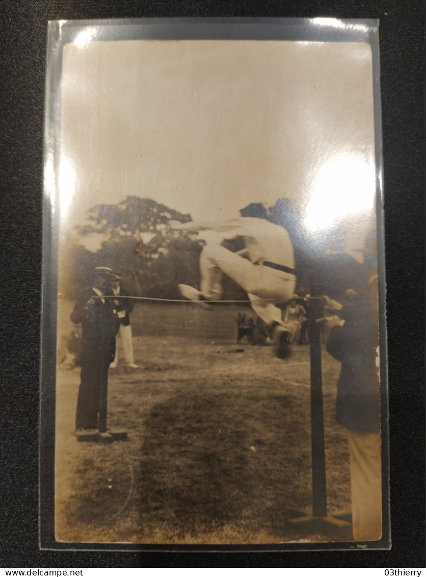 CARTE PHOTO ROBERT COUCHY ITALIE GAGNANT LE 1er PRIX DE SAUT EN HAUTEUR 1911 ANGLETERRE - Sportler