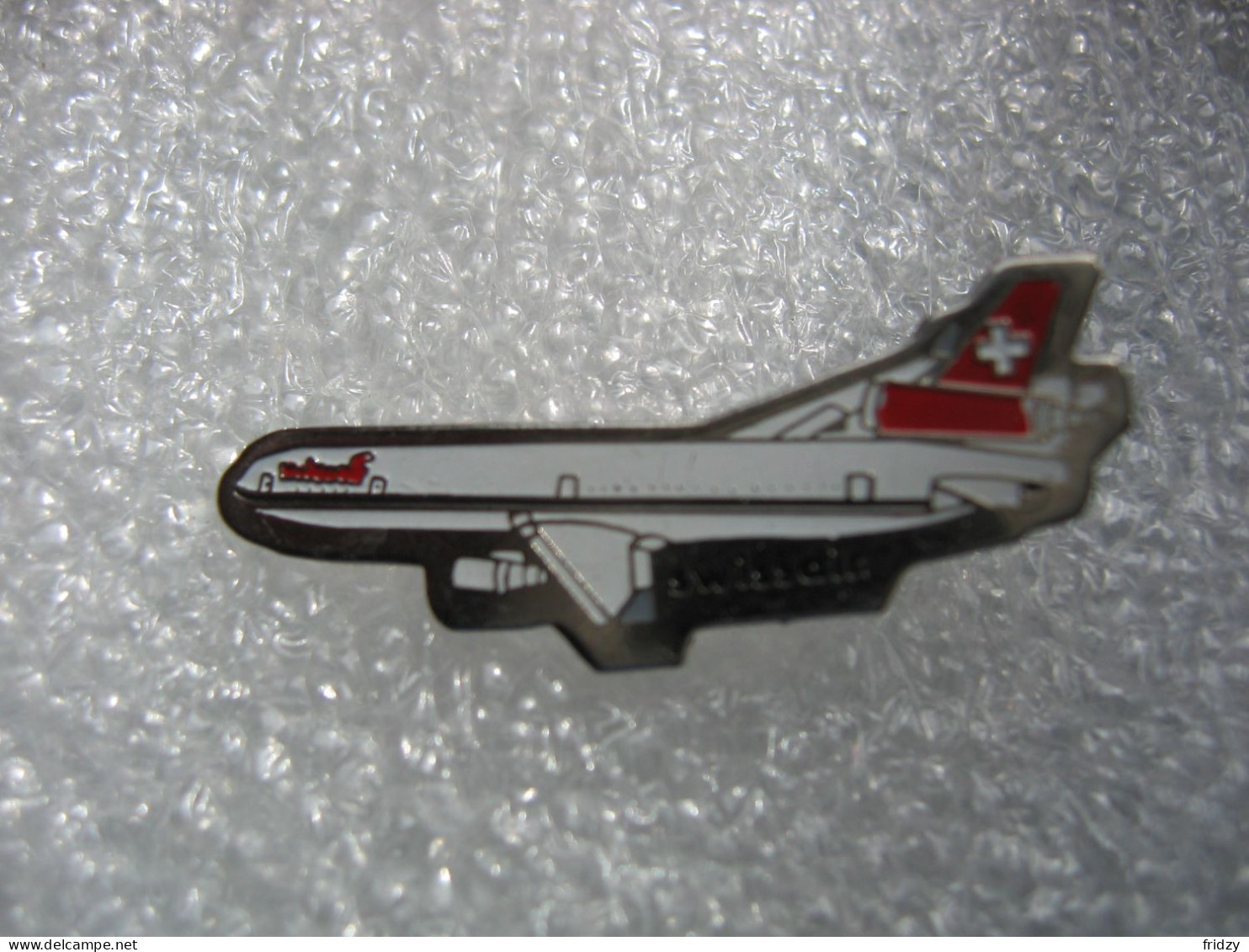 Pin's D'un Avion De La Compagnie Aérienne SWISSAIR - Avions