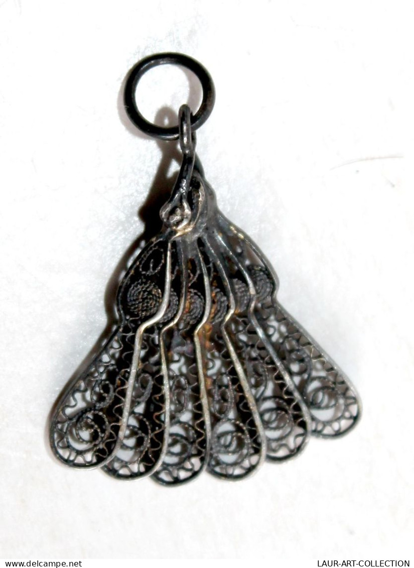 JOLI ANCIEN PENDENTIF EVENTAIL En METAL FILIGRANE ARGENTÉ, BIJOU MÉDAILLE ART NOUVEAU (1702.7) - Pendants