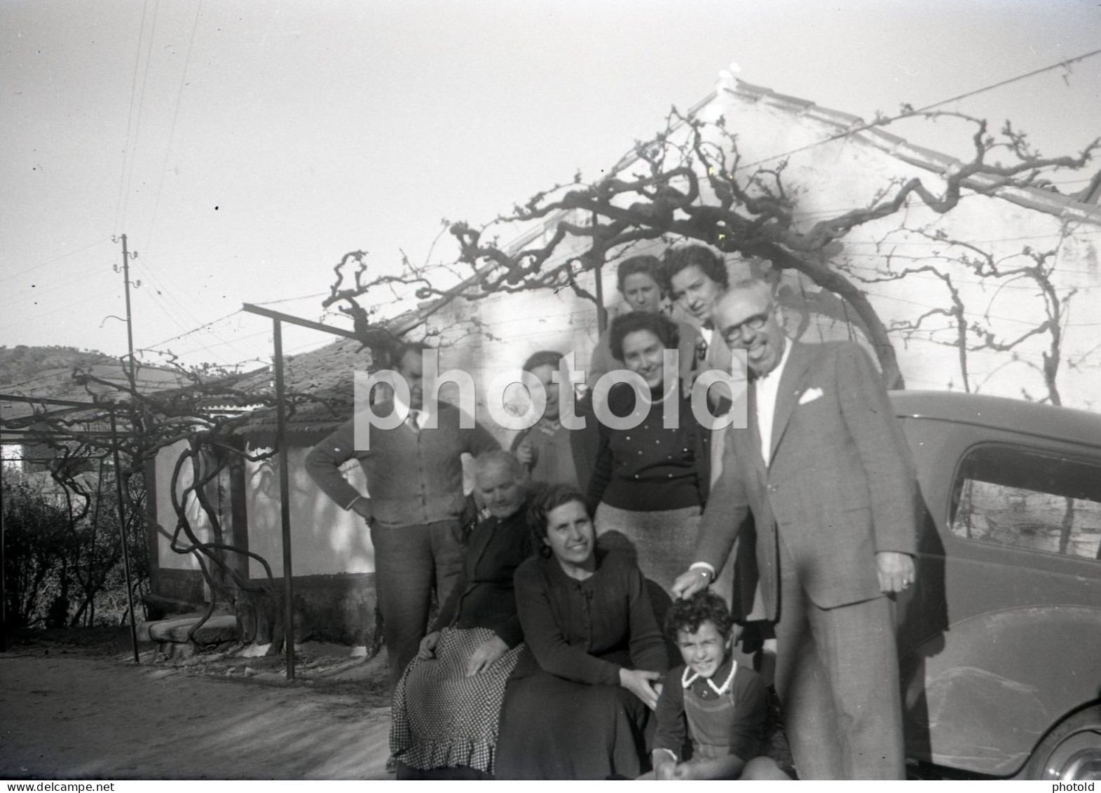 20 NEGATIVES SET 1953 WOMAN FEMME BOY GIRL PORTUGAL AMATEUR 60mm NEGATIVE NOT PHOTO FOTO