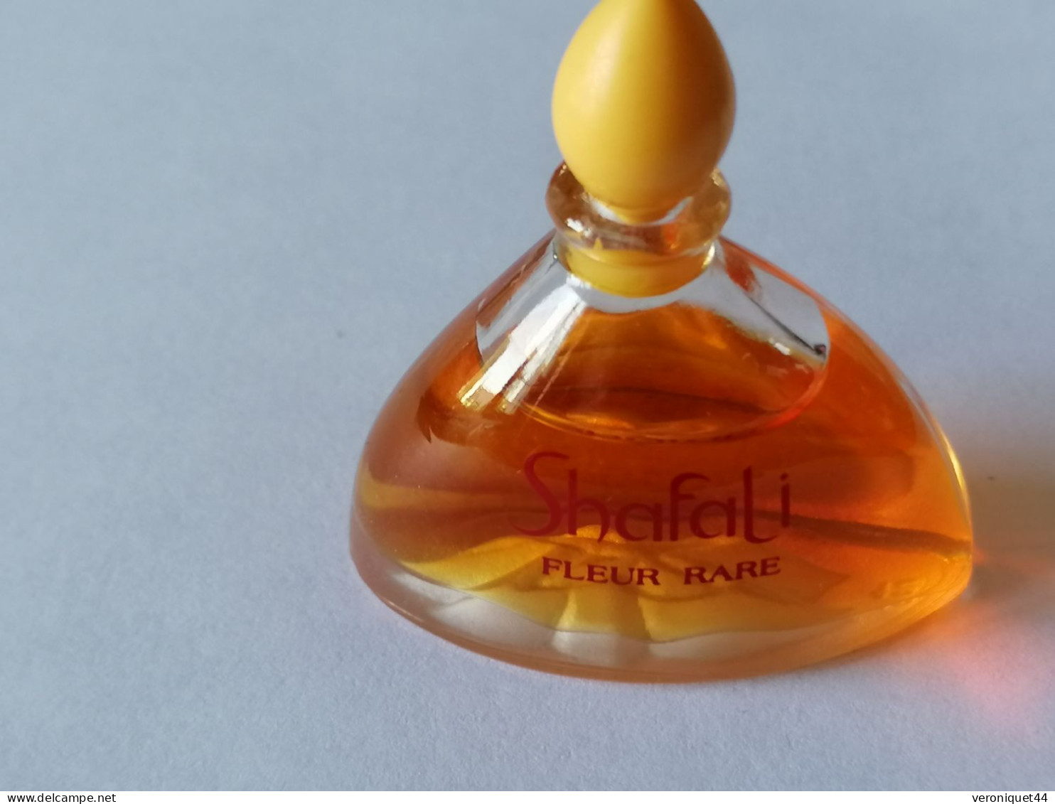 Miniature Parfum Shafali Fleur Rare Yves Rocher Pour Femme 7,5 Ml - Miniaturas Mujer (sin Caja)