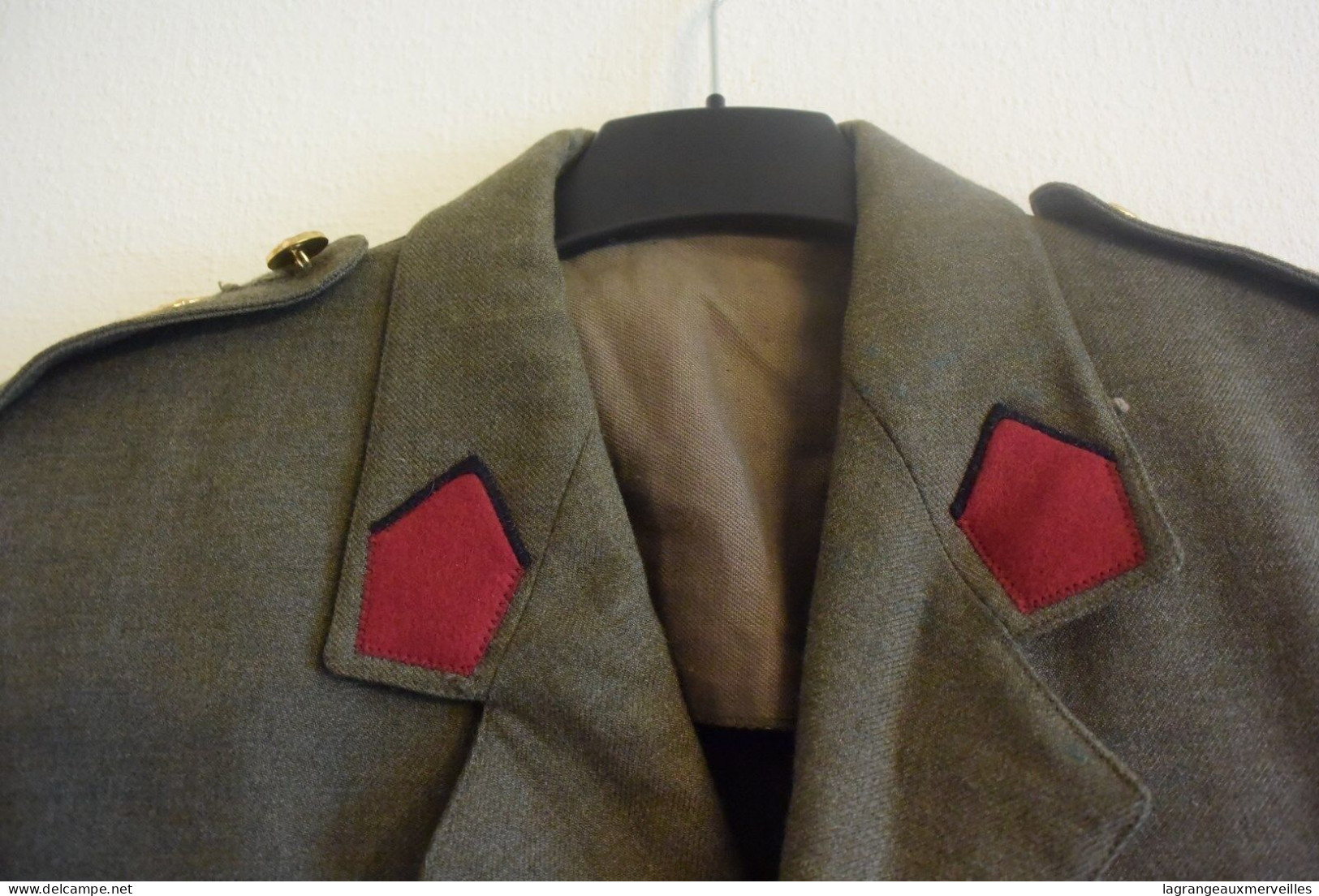 C78 Veste Militaire ABL Militaria Homme 1968 Avec Médaille - Divise