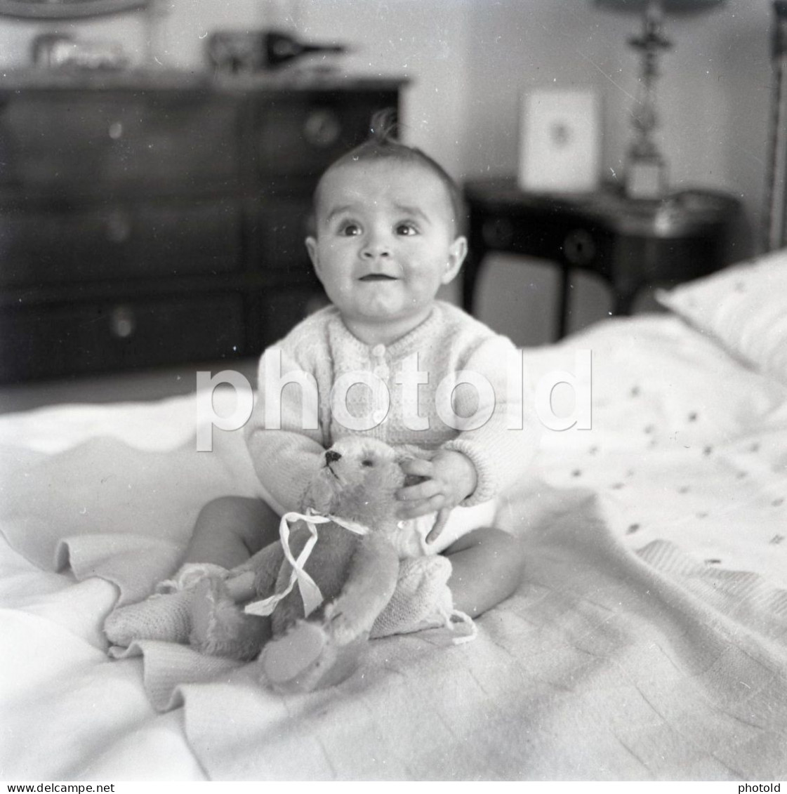 20 NEGATIVES SET 1960s WOMAN FEMME MAN BEACH PLAGE STRAND BABY PORTUGAL AMATEUR 60mm NEGATIVE NOT PHOTO FOTO