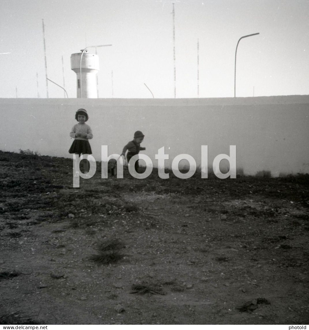 20 NEGATIVES SET 1960s WOMAN FEMME PICNIC BABY PORTUGAL AMATEUR 60mm NEGATIVE NOT PHOTO FOTO