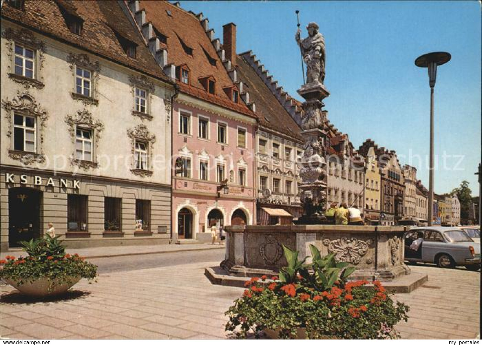 72473452 Straubing Ludwigsplatz Brunnen Straubing - Straubing