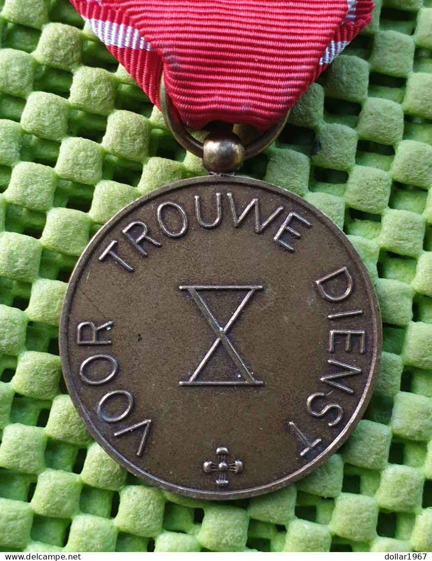 Medaille -  Nederlandse Rode Kruis , Voor Trouwe Dienst.  -  Original Foto  !!  Medallion  Dutch - Otros & Sin Clasificación