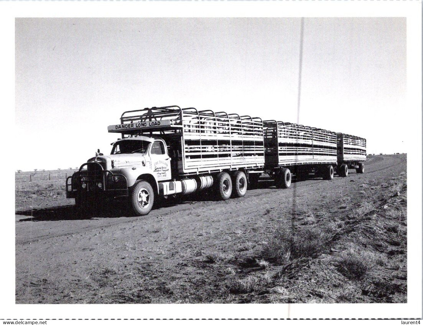 10-3-2024 (2 Y 36) Australia - QLD- B/w - Road Truck - Camions & Poids Lourds