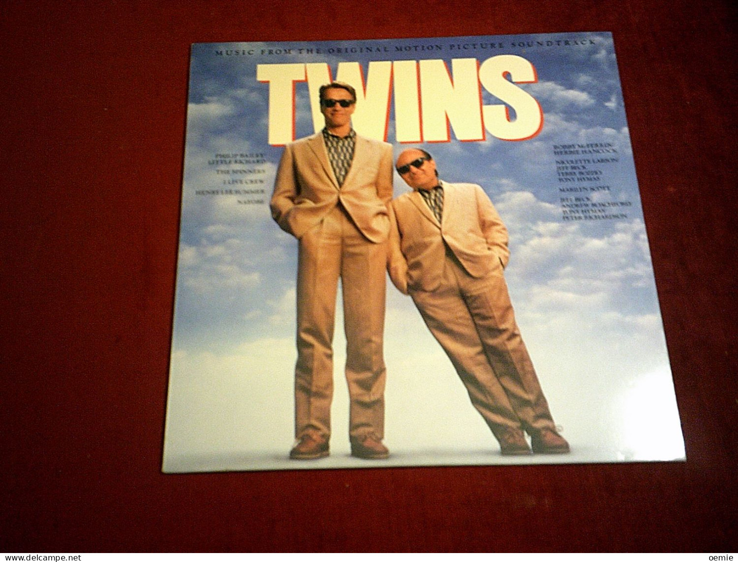 TWINS      BANDE DE FILM - Musica Di Film