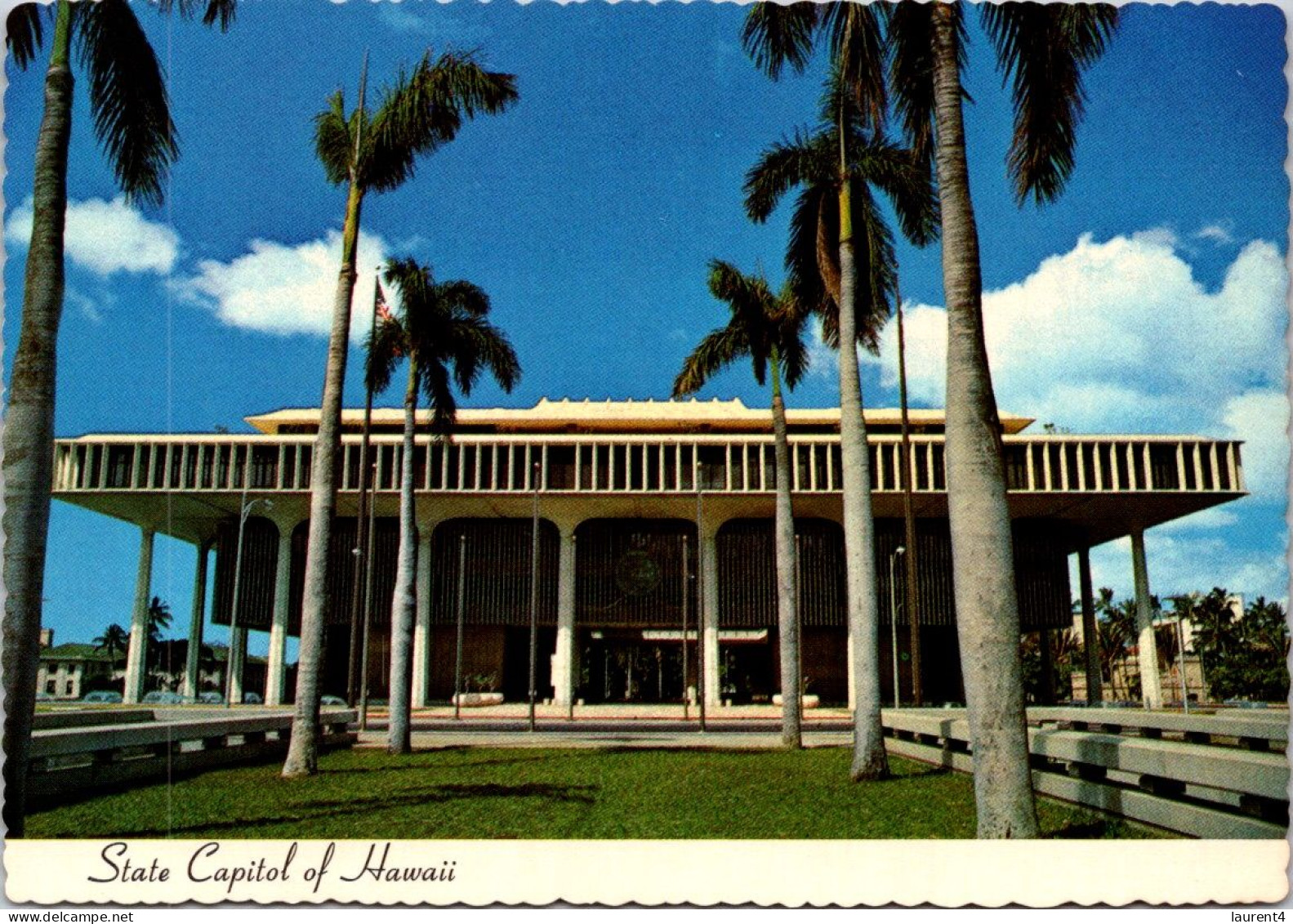 10-3-2024 (2 Y 39) USA - Honolulu Hawaii State Capitol - Honolulu