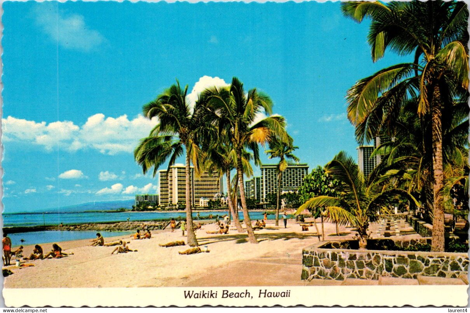 10-3-2024 (2 Y 39) USA - Honolulu Waikiki Beach - Honolulu
