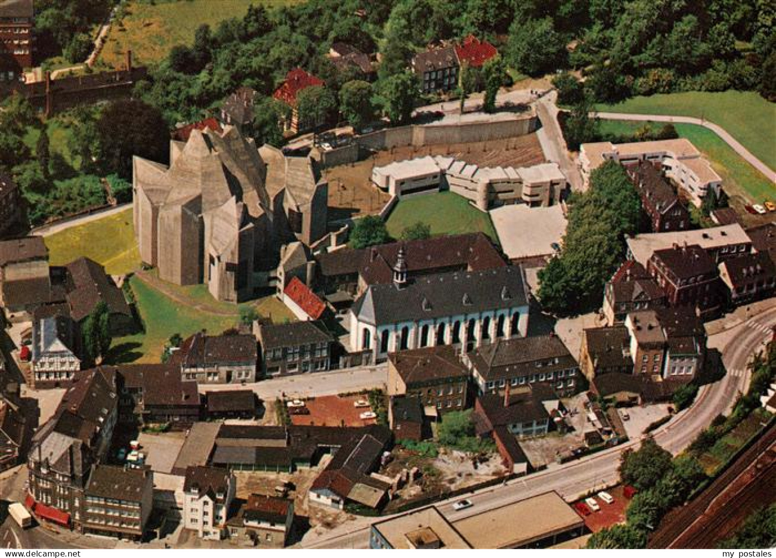 73882278 Neviges Velbert Neue Wallfahrtskirche Mit Pilgerzentrum Neviges Velbert - Velbert