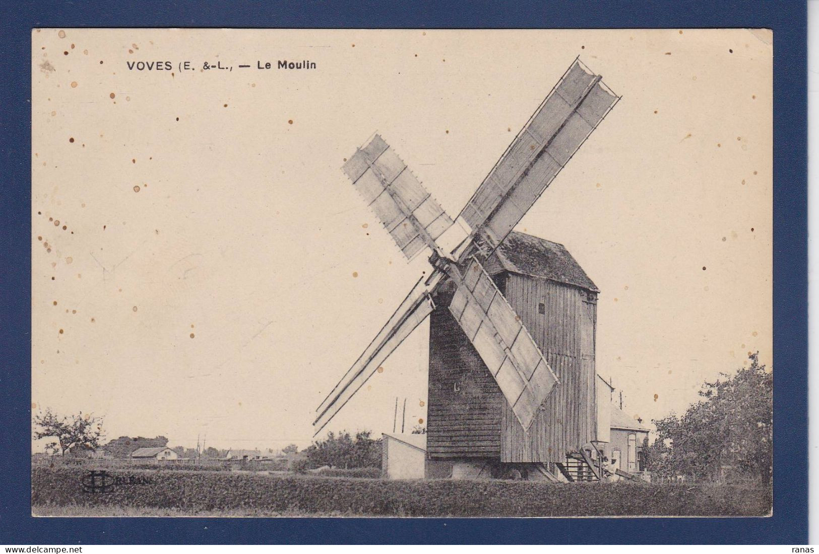 CPA Moulin à Vent Non Circulée VOVES - Moulins à Vent