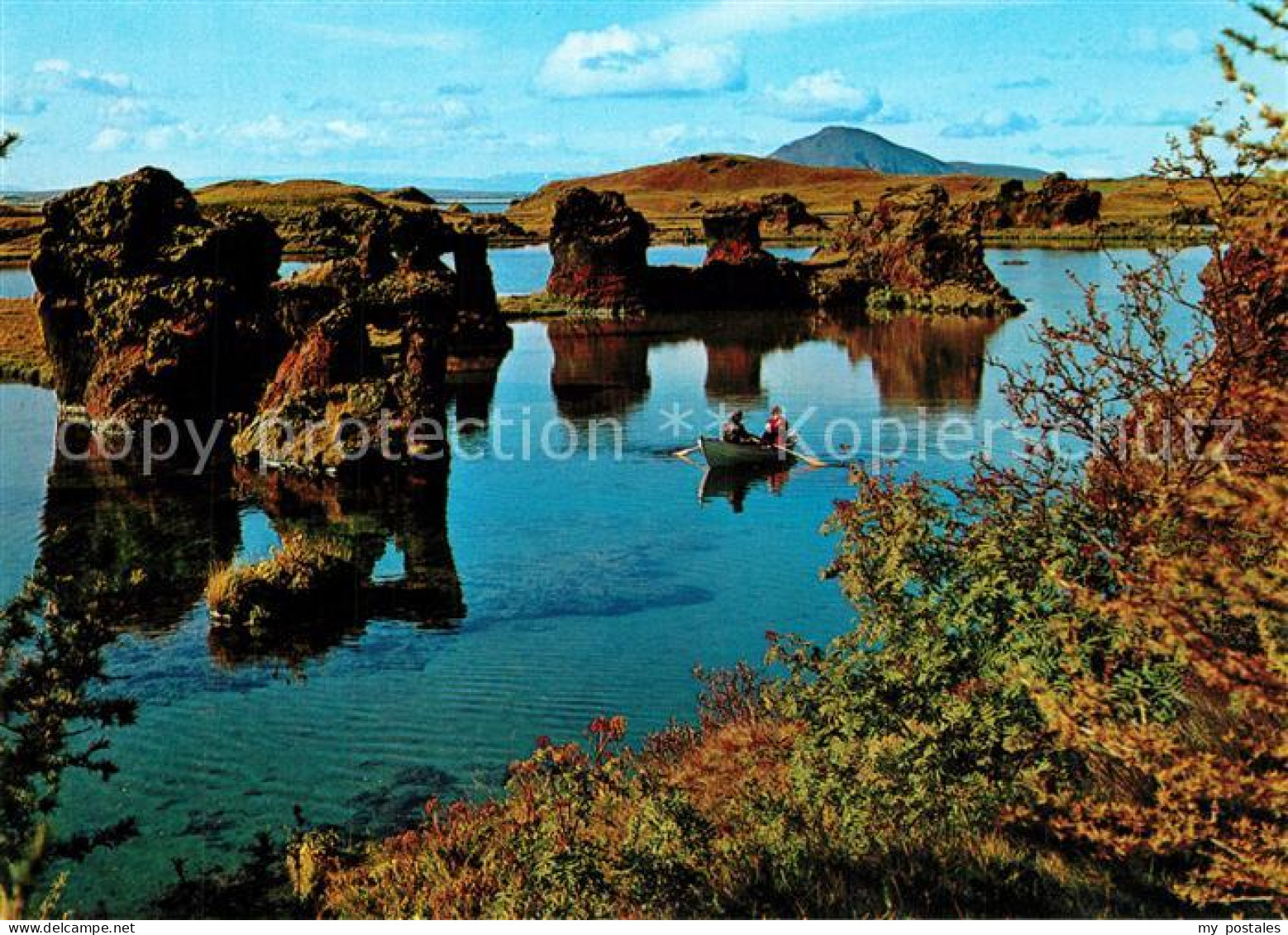 73479153 Island Lavaformations Of Lake Myvatn Island - Islande