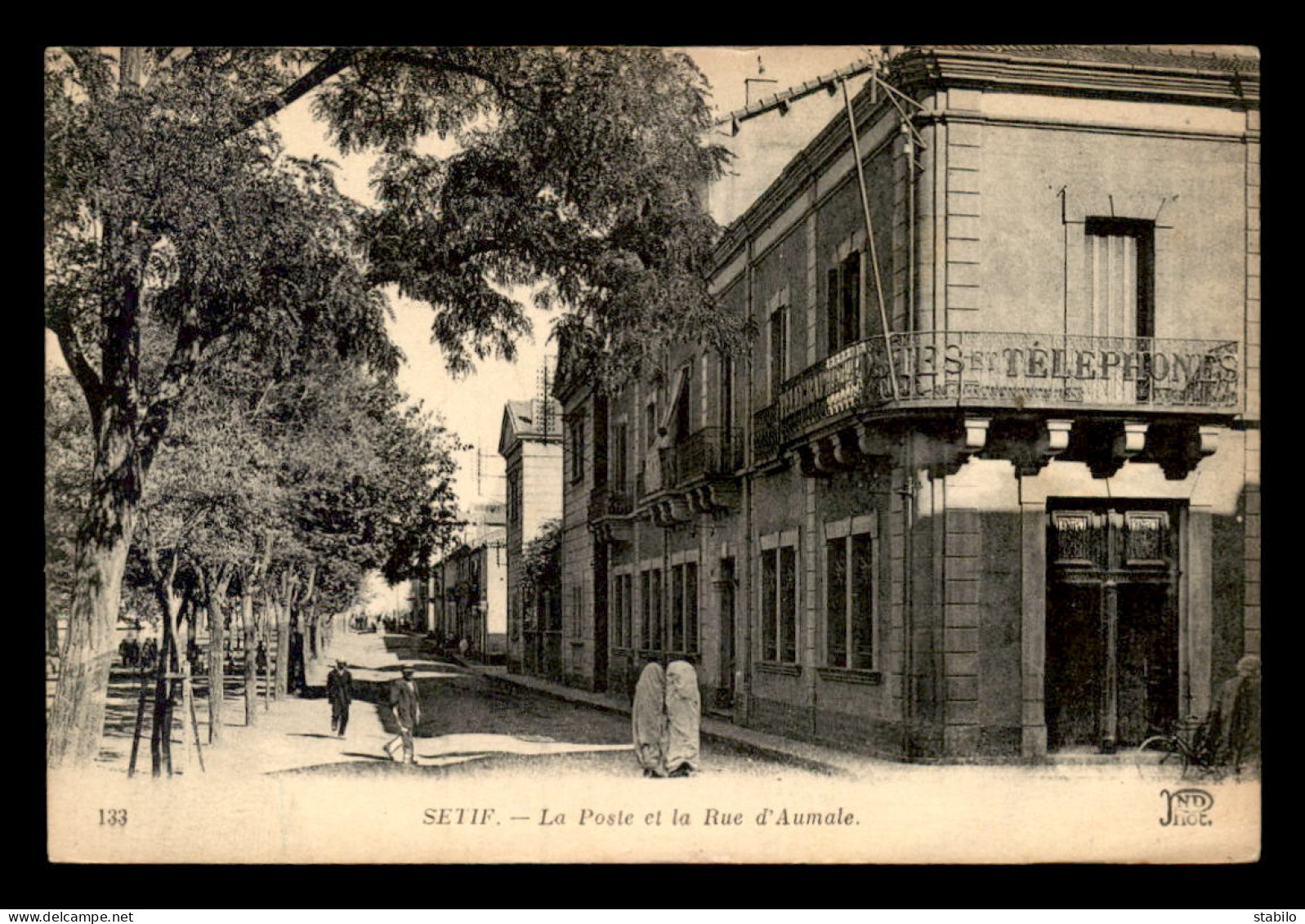 ALGERIE - SETIF - LA POSTE ET LA RUE D'AUMALE - Sétif