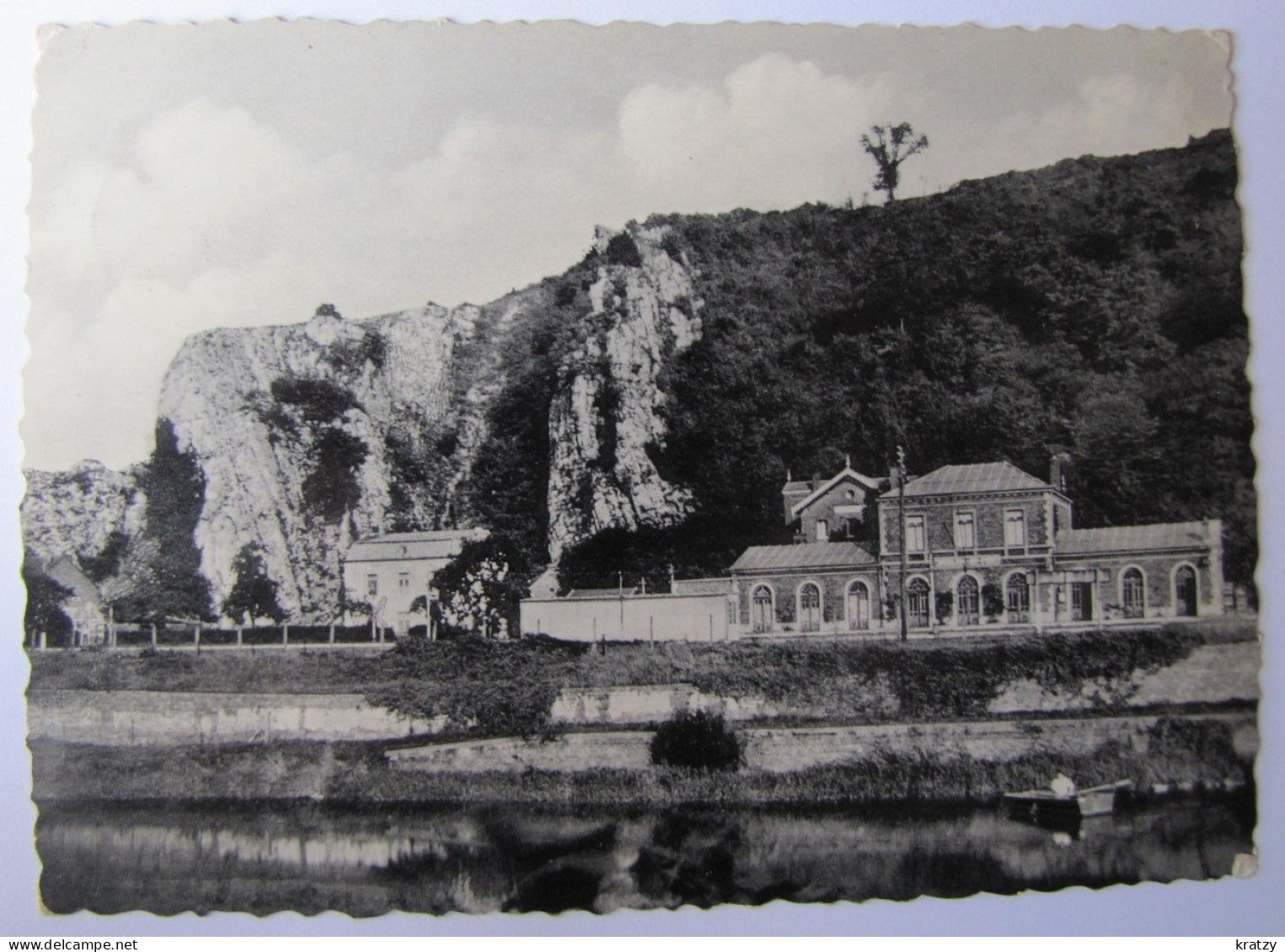 BELGIQUE - LIEGE - COMBLAIN-AU-PONT - La Gare Et L'Auberge De Jeunesse - Comblain-au-Pont