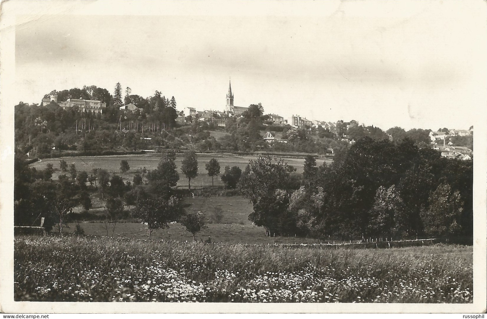 FRANCE - 52 - NOGENT EN BASSIGNY (HTE MARNE) - VUE GENERALE DE NOGENT LE HAUT - ED. COMBIER - 1943 - Nogent-en-Bassigny