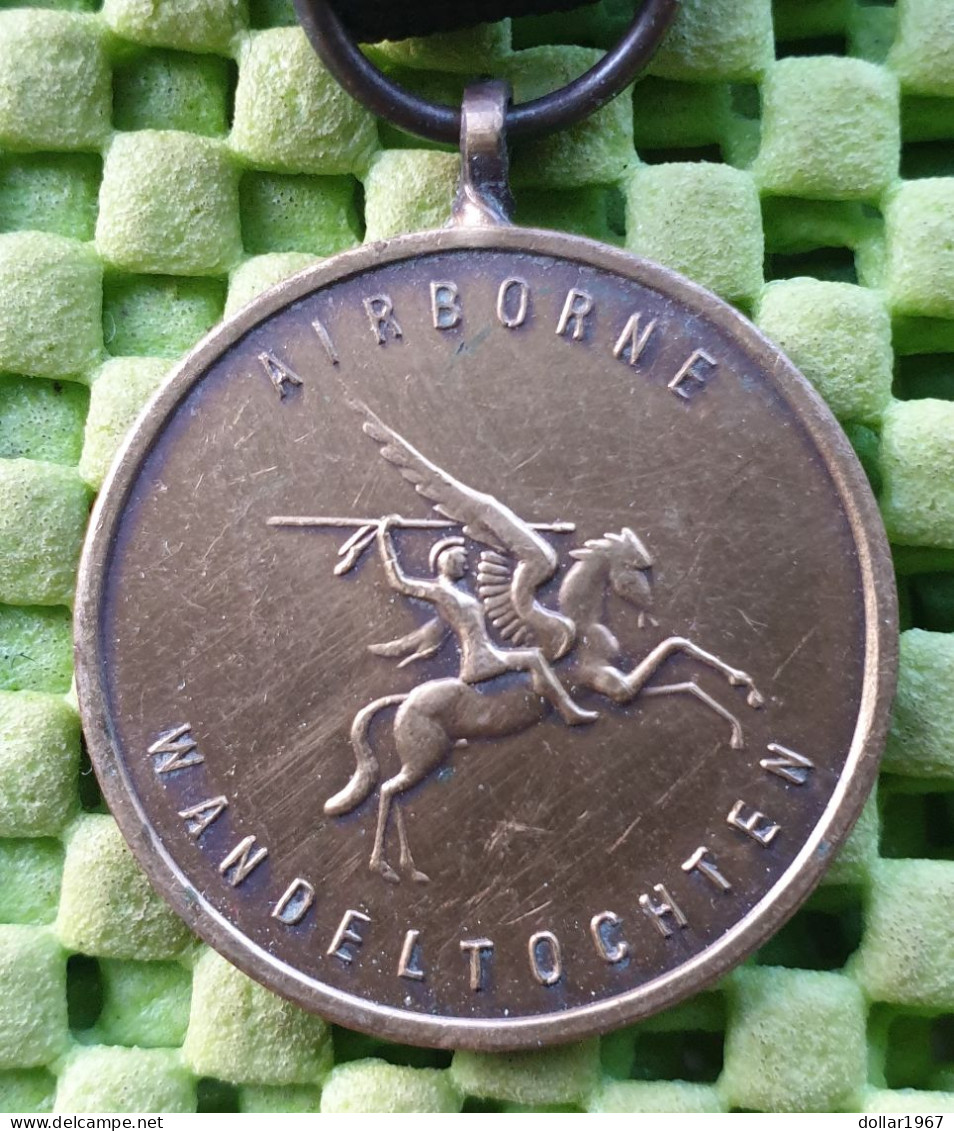 Medaille - Airborne - Politie Renkum - Kort Lint . -  Original Foto  !!  Medallion  Dutch - Polizia