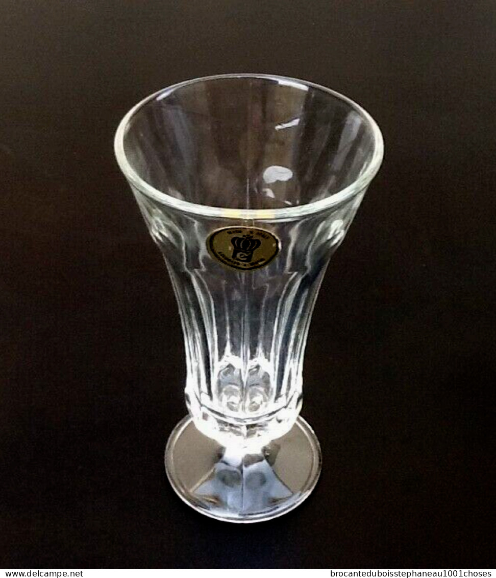 Années 1970  4 Flûtes à Champagne  Tige Courte Verre Transparent à Facettes - Vasos