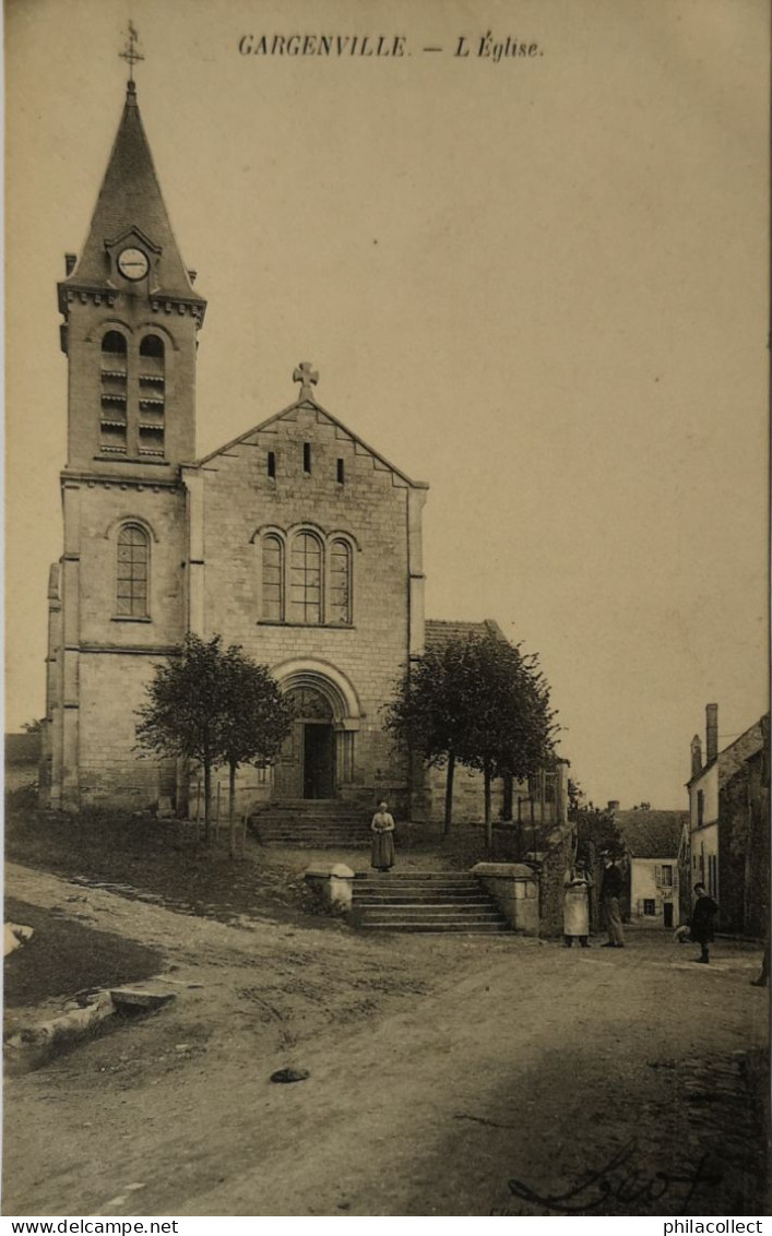 Gargenville (78) L' Eglise (animee) 1909 - Gargenville