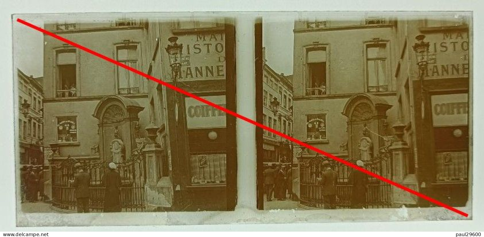 Belgique, Photo Sur Plaque De Verre, Manneken Pis, Bruxelles, Commerce, Coiffeur, Rue, Place, Animées. - Diapositivas De Vidrio