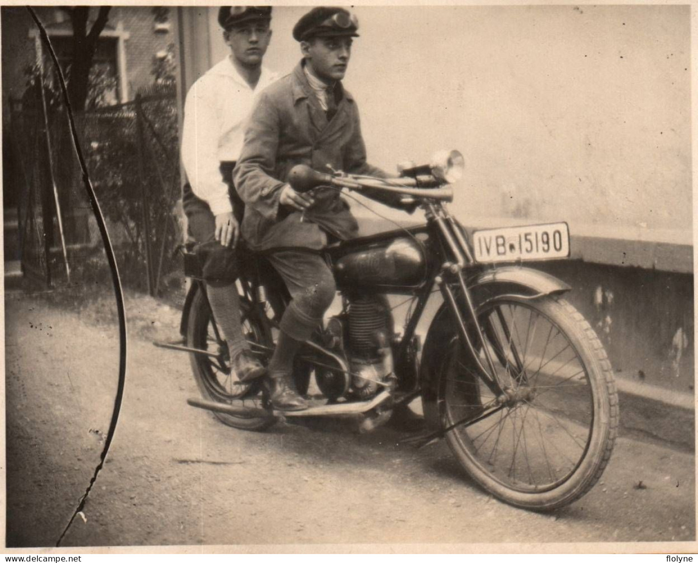 Moto - Photo Ancienne Originale - Motocyclette De Marque ARDIE - Immatriculation IVB 15190 - Motos