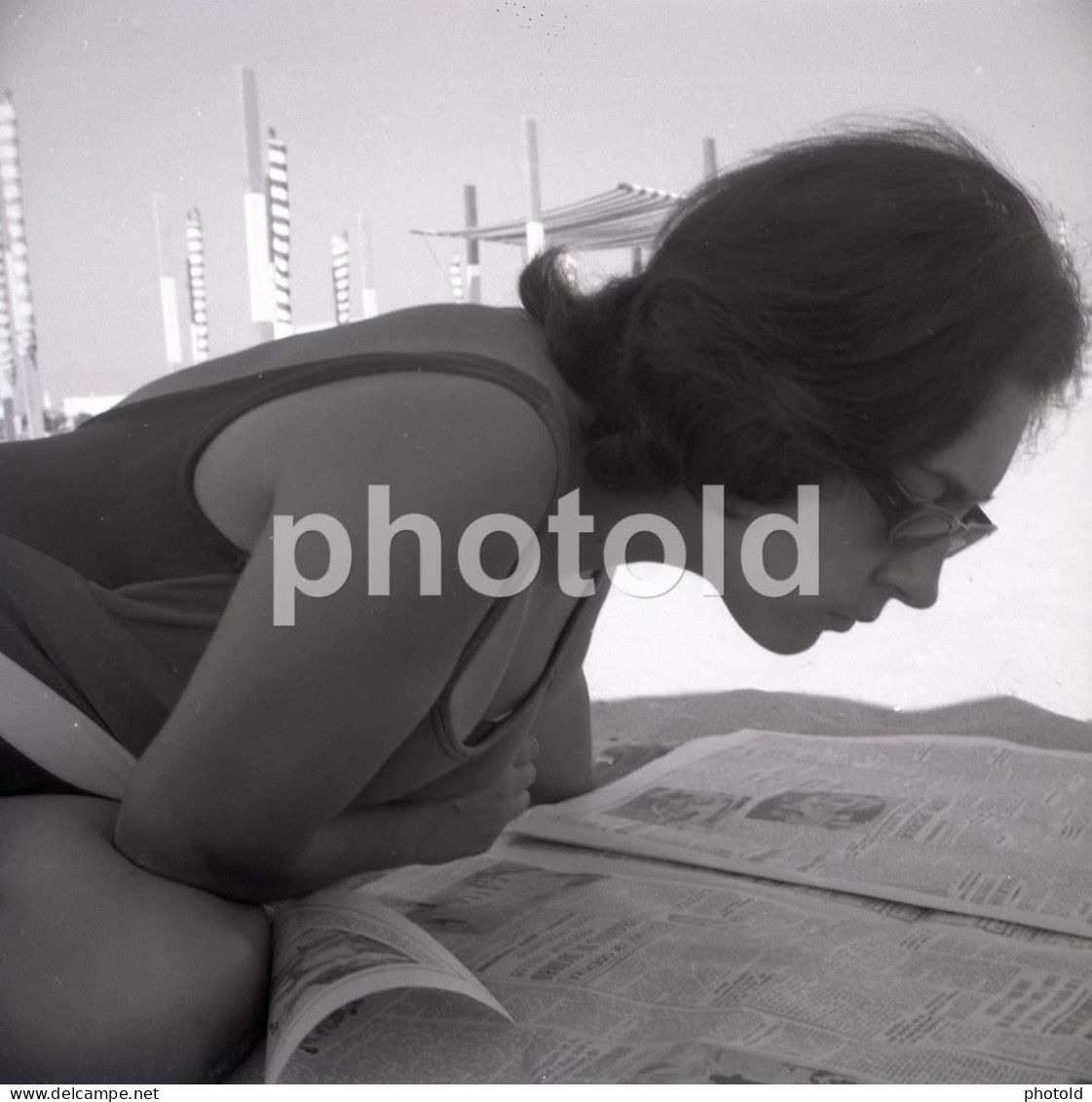 6 NEGATIVES SET 1963 WOMAN FEMME SWIMSUIT MAILLOT BEACH PLAGE ORIGINAL AMATEUR 60/60mm NEGATIVE NOT PHOTO FOTO - Non Classificati