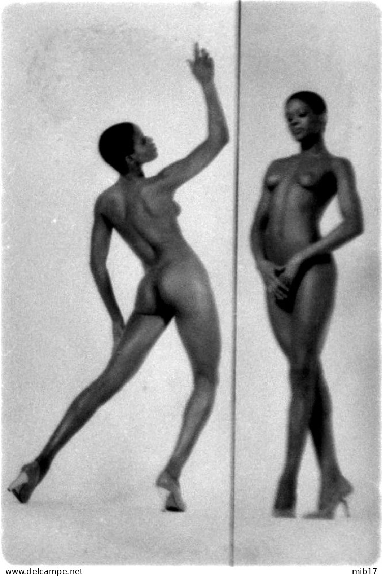 Négatif Monté En Diapositive . Femme Nue - PHOTO CINEMA Collection Paterson N°1 Offert Par La Scop "photo R. DEHESDIN" - Diapositives