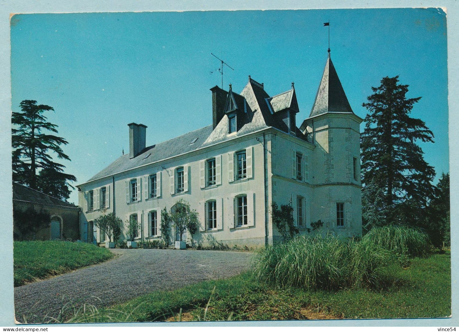 MAREUIL-SUR-LAY  -  Château De St-André - Mareuil Sur Lay Dissais